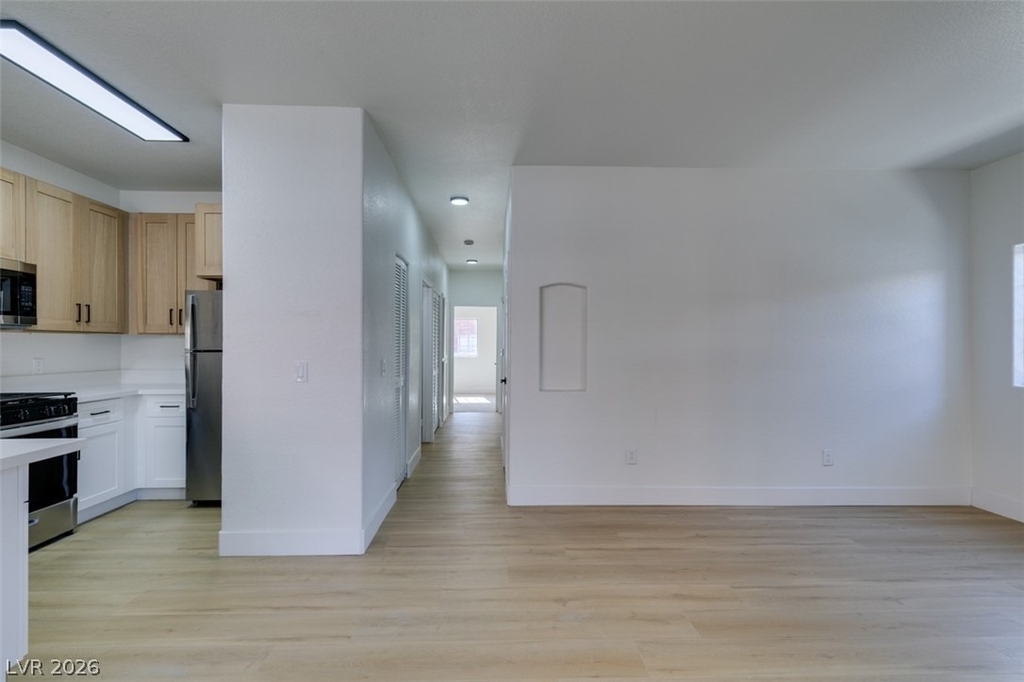4730 E Craig Road - Photo 1