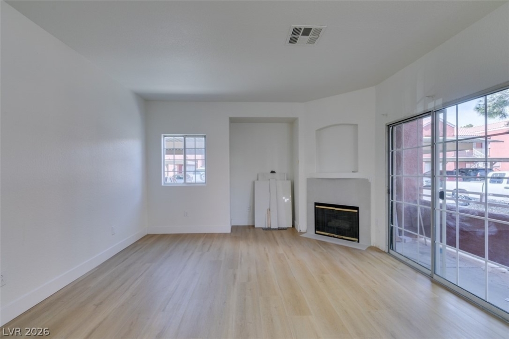 4730 E Craig Road - Photo 4