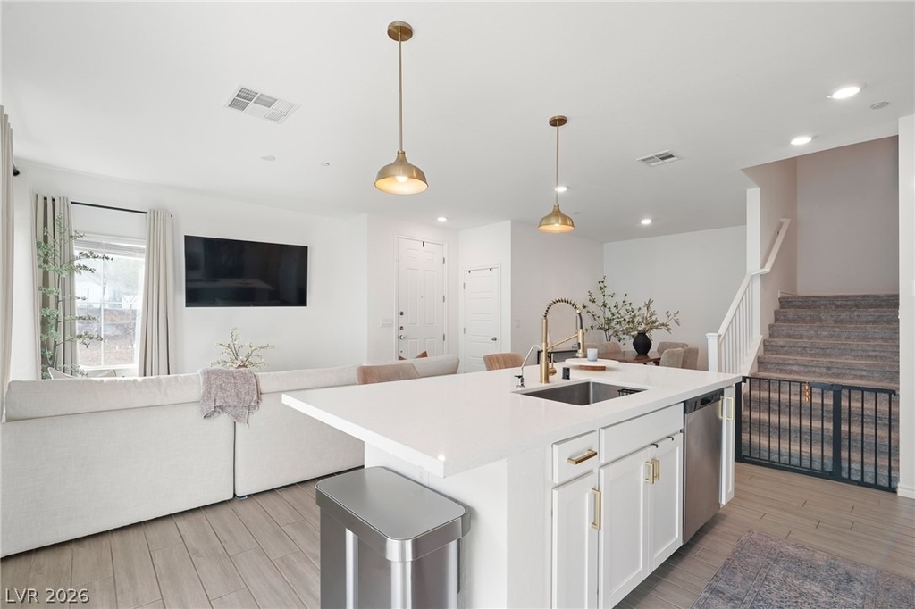 219 Cordelia Cove Avenue - Photo 2