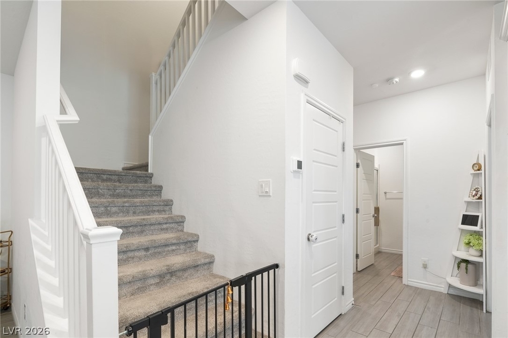 219 Cordelia Cove Avenue - Photo 9