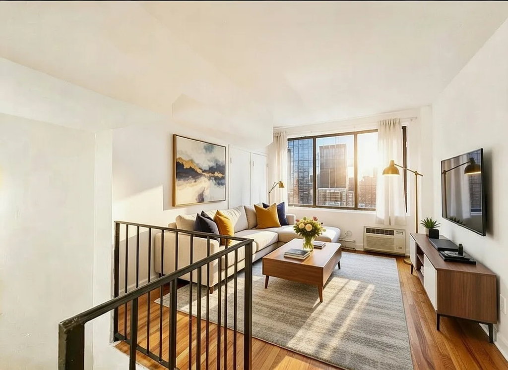 1425 York Avenue — Listing History and Nearby Rentals