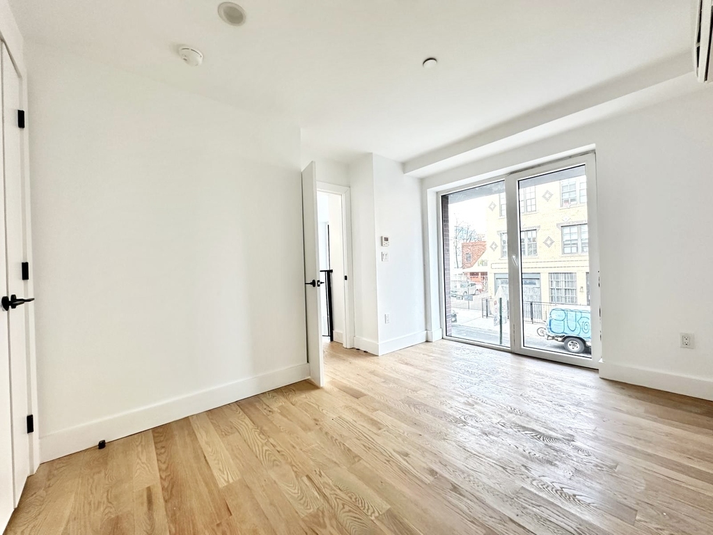 224 North 7th Street - Photo 1