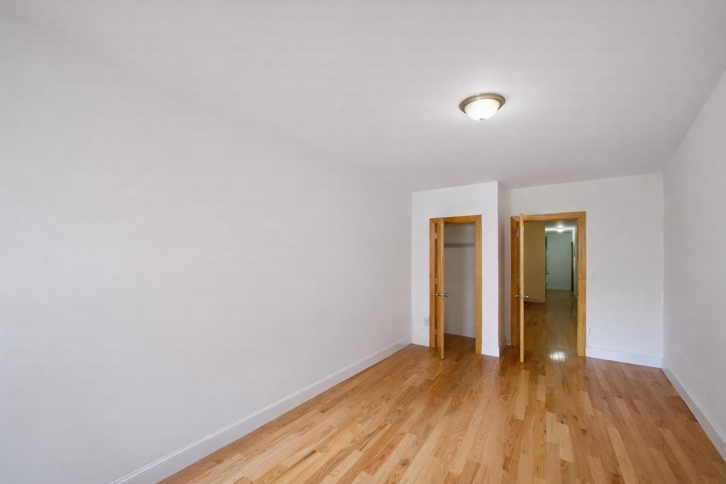 609 West 196th Street - Photo 4