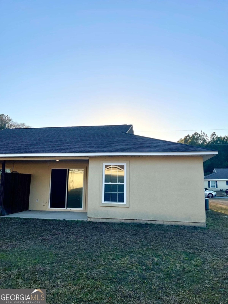 409 Lawnwood Court - Photo 14