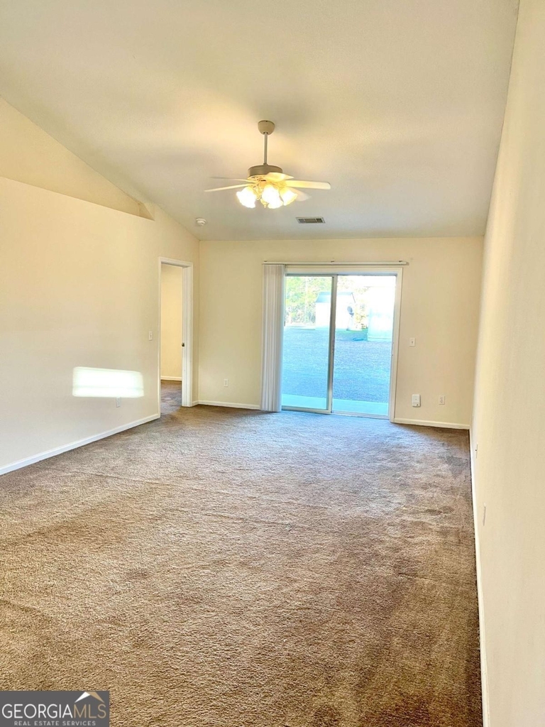 409 Lawnwood Court - Photo 3