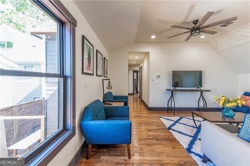 767 Terry Street - Photo 25