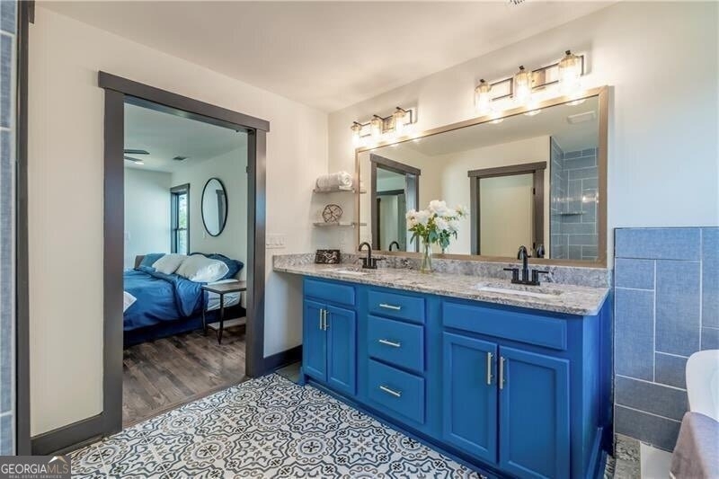 767 Terry Street - Photo 9