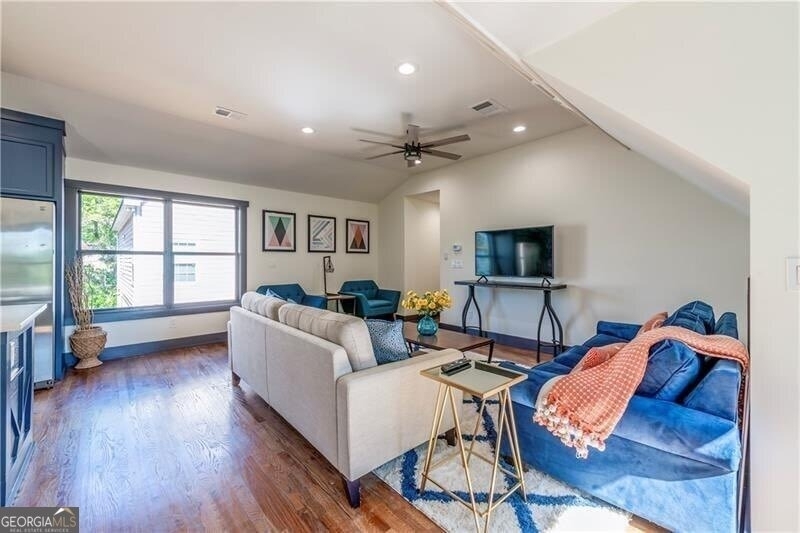767 Terry Street - Photo 21