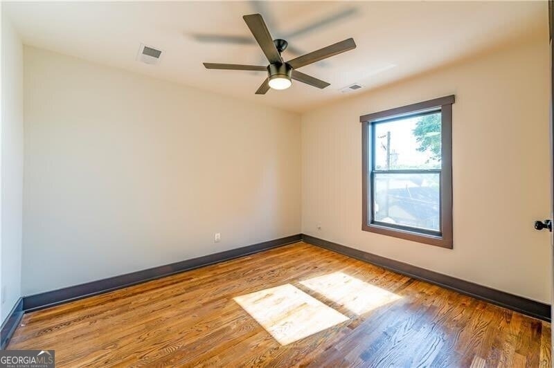 767 Terry Street - Photo 15