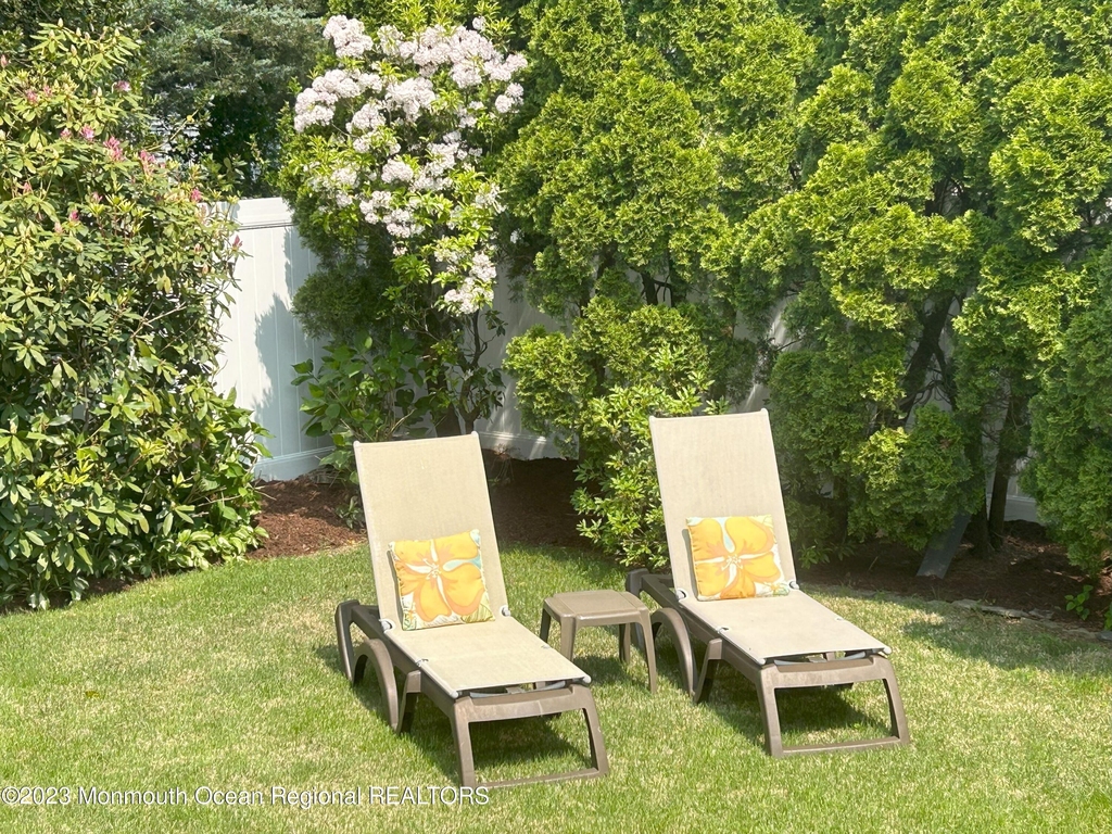 608 Brielle Avenue - Photo 41