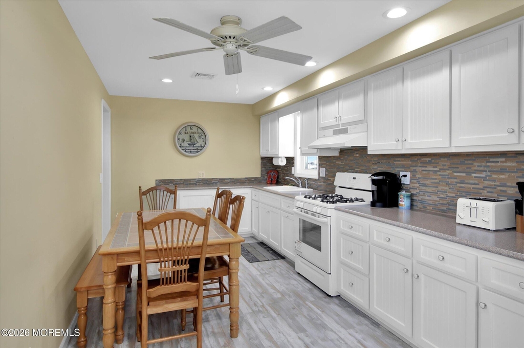 222 Hiering Avenue - Photo 7