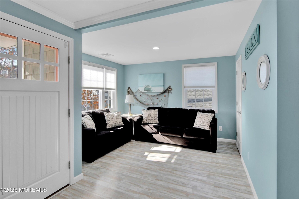 222 Hiering Avenue - Photo 4