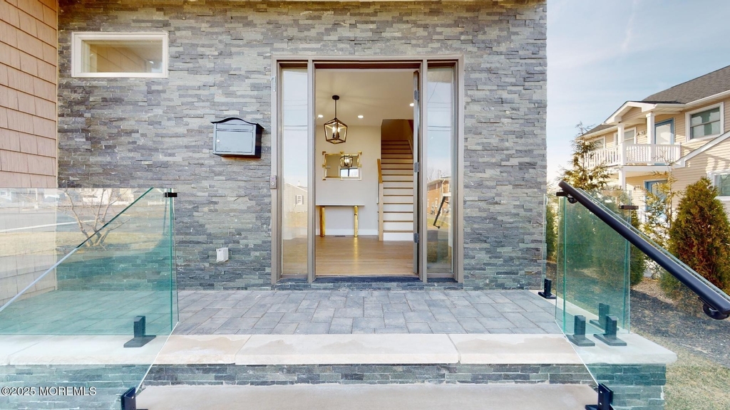 1 Howland Avenue - Photo 1