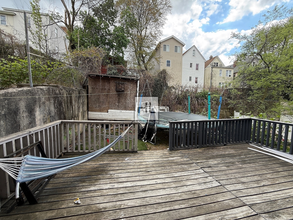Benziger Avenue - Photo 9