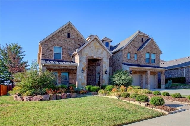214 Heatherstone Drive - Photo 0