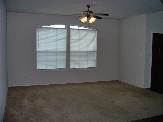 5413 Soledad Drive - Photo 4