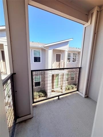 212 Stellariga Place - Photo 12