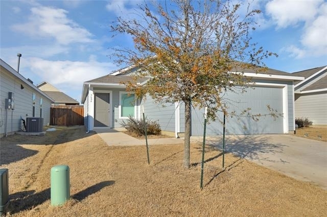 3604 Esperanza Street - Photo 2