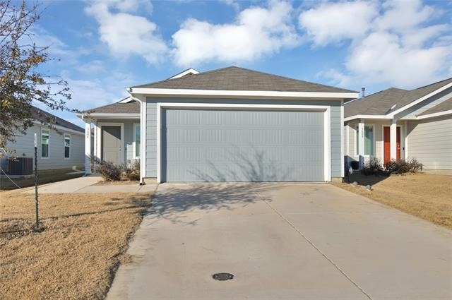 3604 Esperanza Street - Photo 0