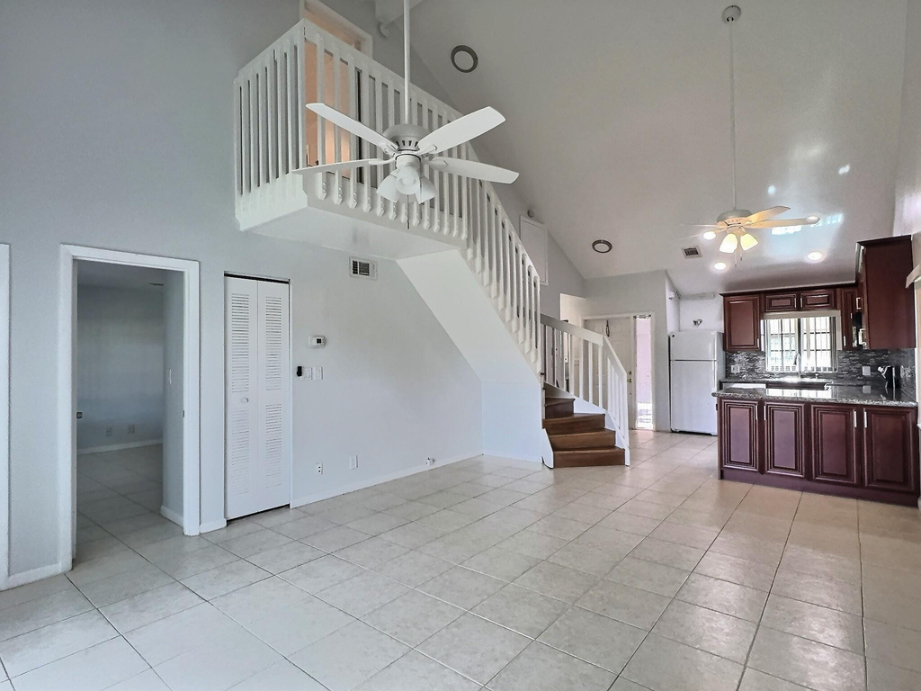 2652 Riverside Drive - Photo 5