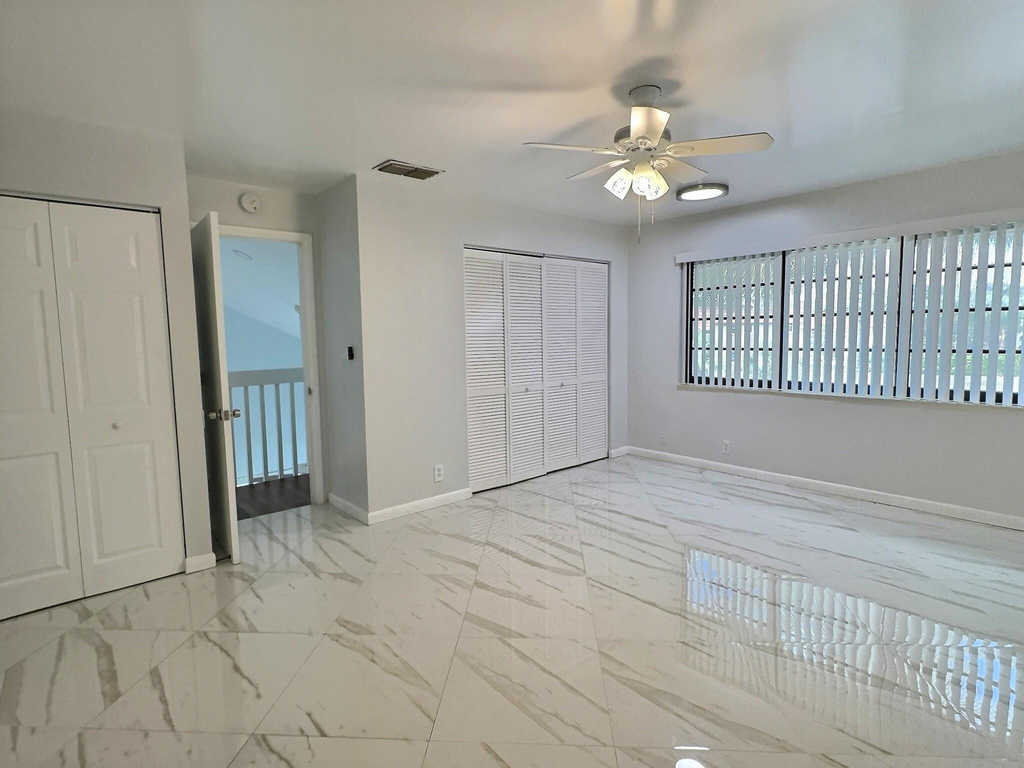 2652 Riverside Drive - Photo 15