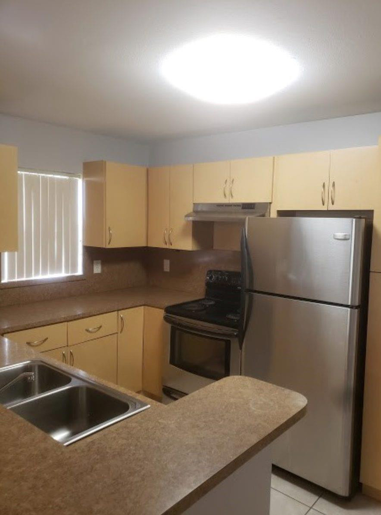 4096 N Pine Island Road - Photo 5