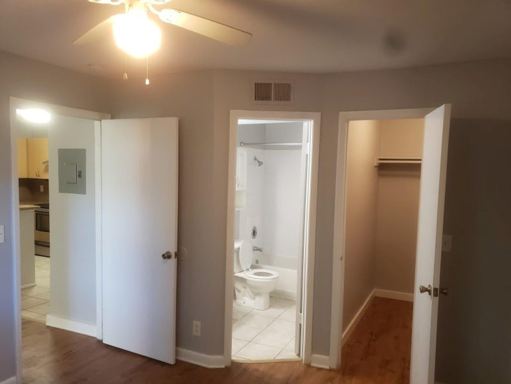 4096 N Pine Island Road - Photo 7