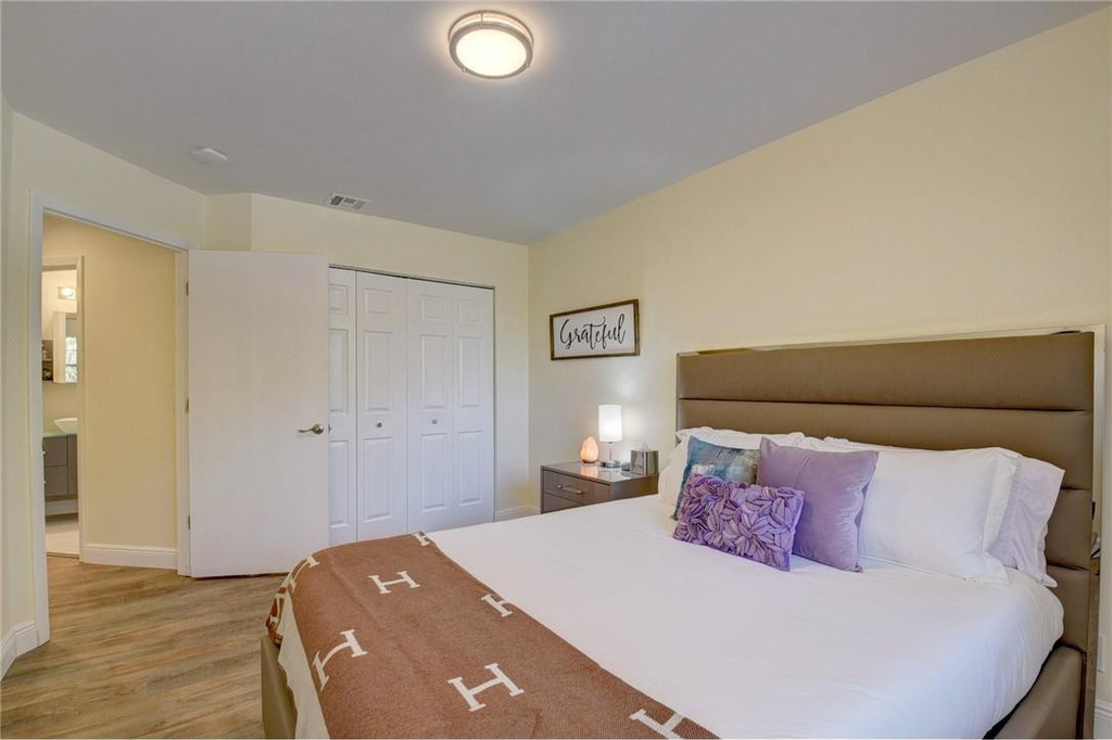 246 Avenue L - Photo 56