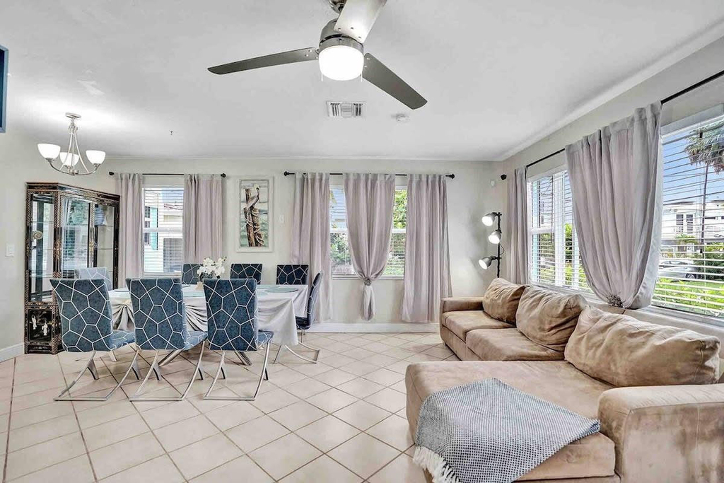 326 Walnut Street - Photo 4