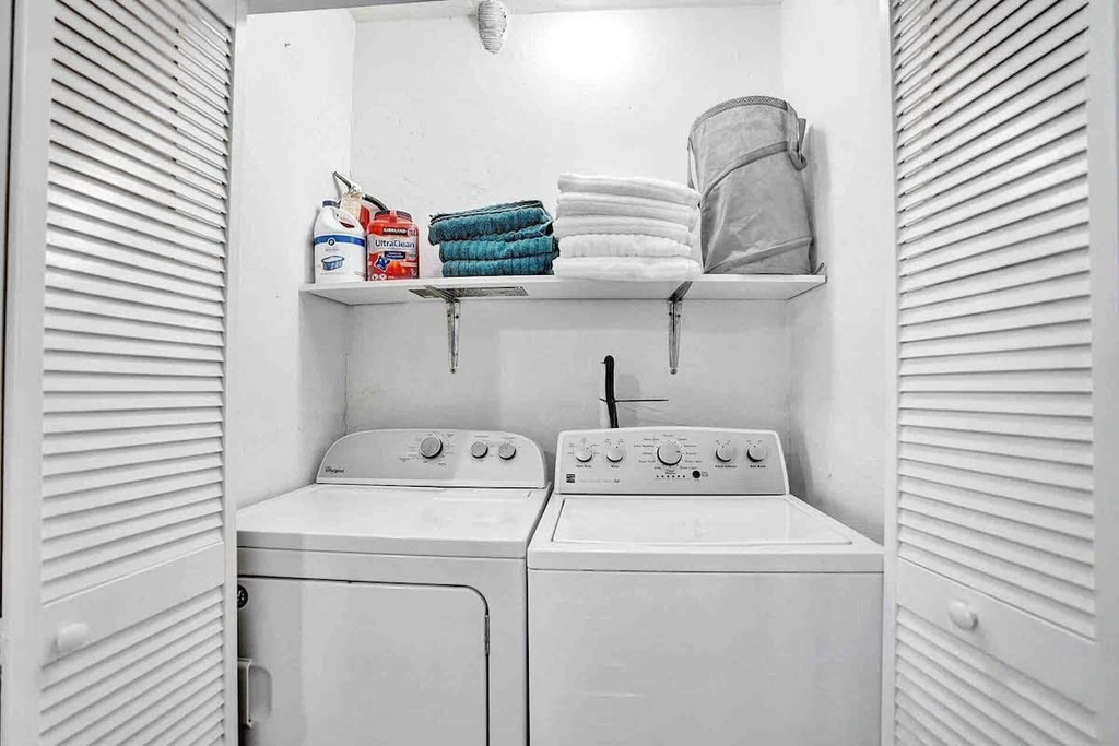 326 Walnut Street - Photo 12