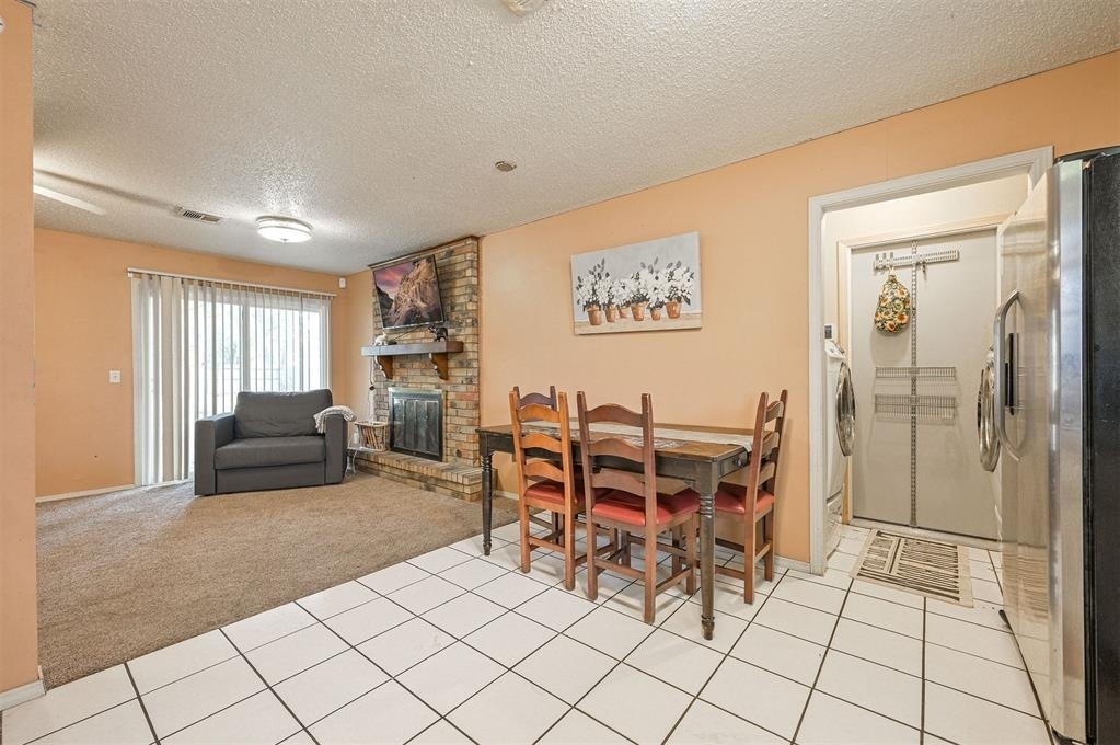 1621 Kavel Drive - Photo 10