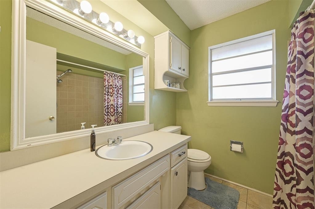 1621 Kavel Drive - Photo 20