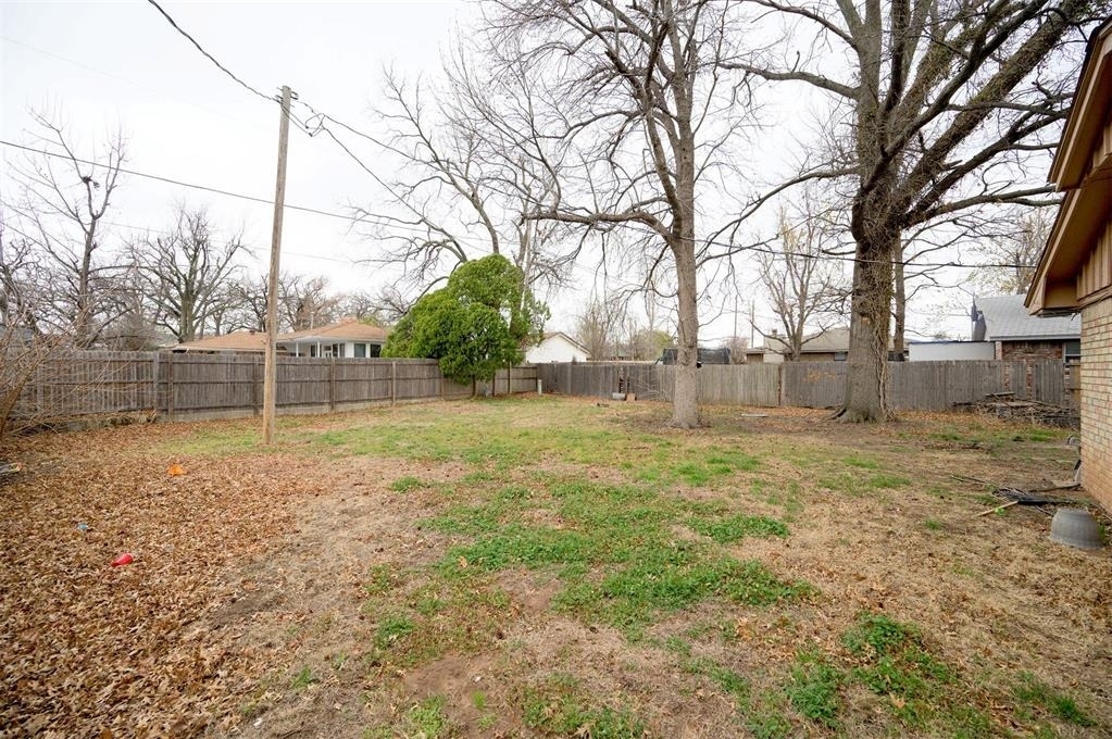 1621 Kavel Drive - Photo 25