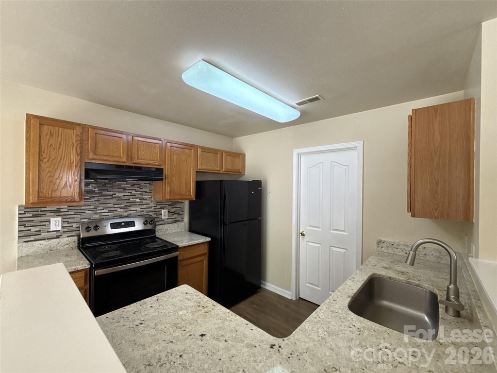 6831 Sunman Road - Photo 5