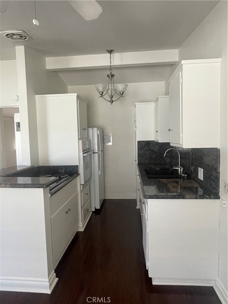 528 Cherry - Photo 8