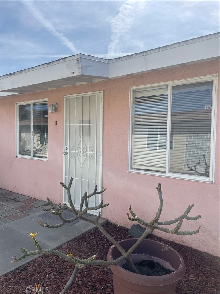 528 Cherry - Photo 1