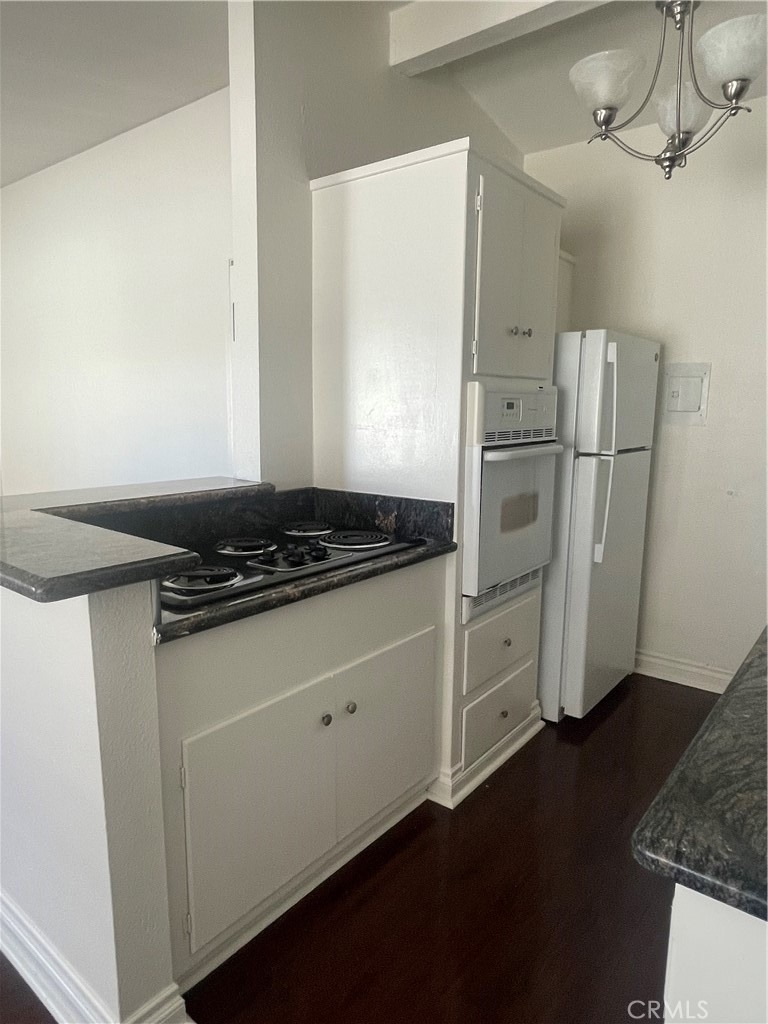 528 Cherry - Photo 9
