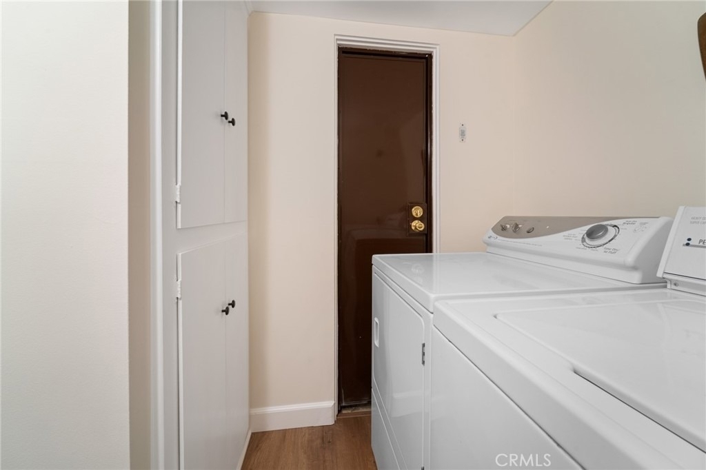 3230 Wrightwood - Photo 17