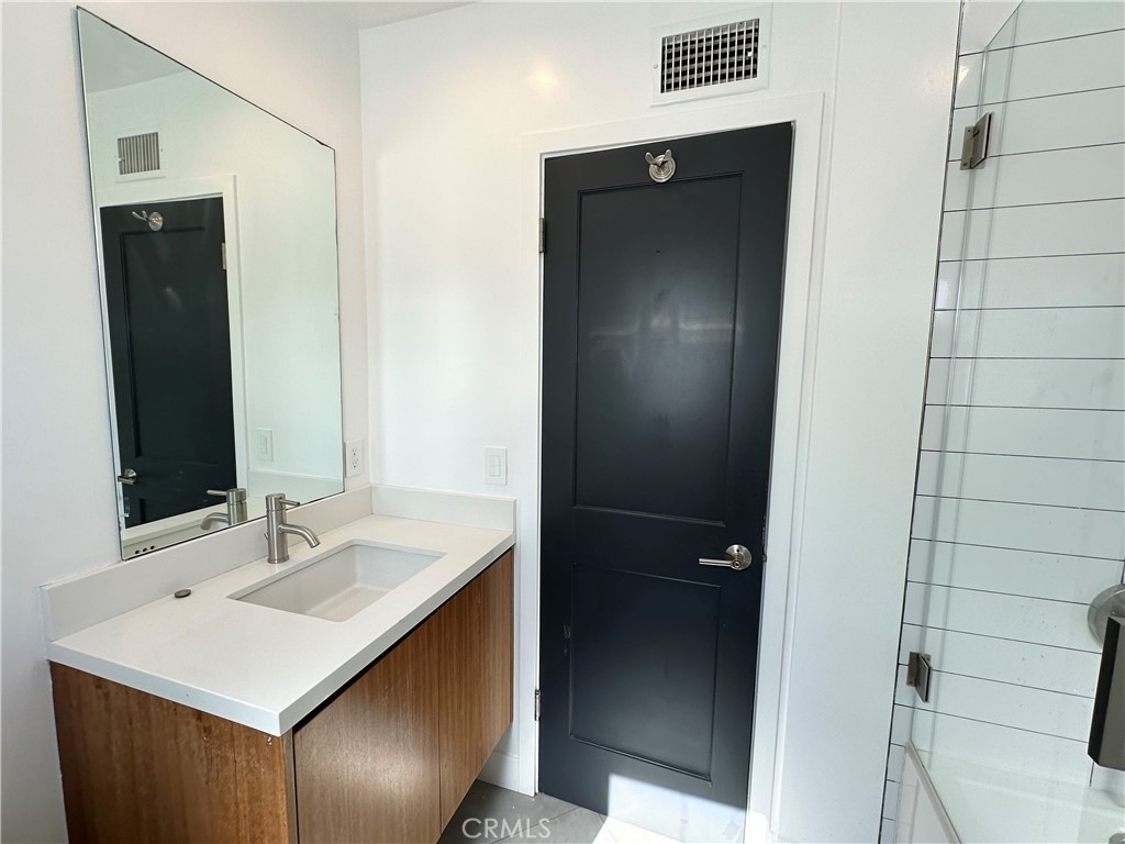 5301 Ethel Avenue - Photo 20