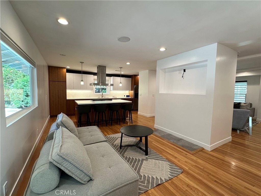 5301 Ethel Avenue - Photo 11