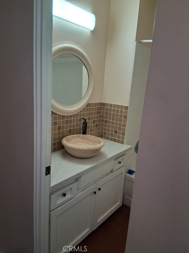 1040 Cedar Avenue - Photo 2