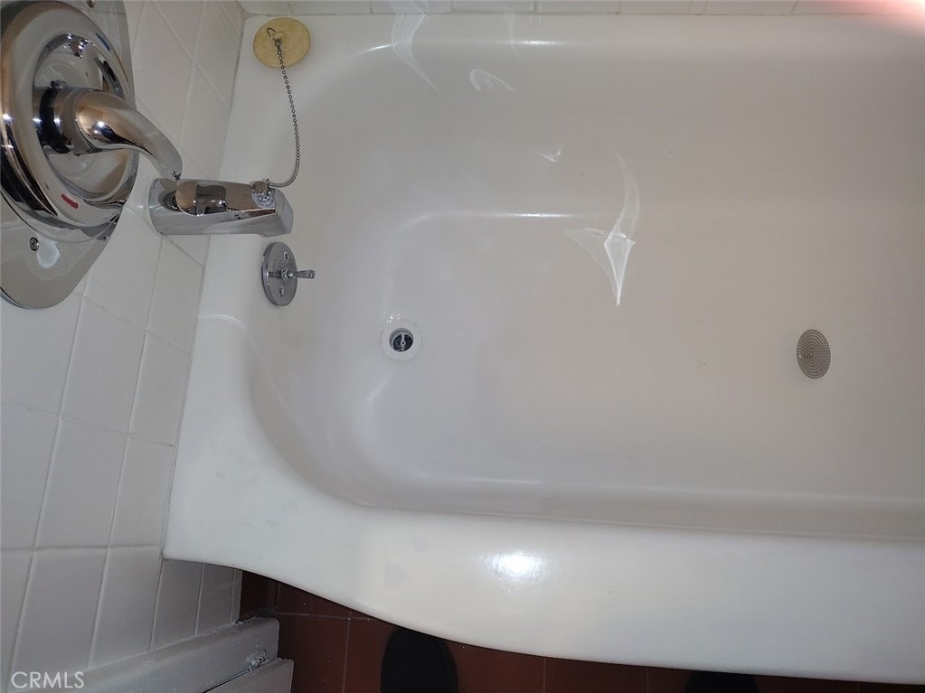 1040 Cedar Avenue - Photo 3