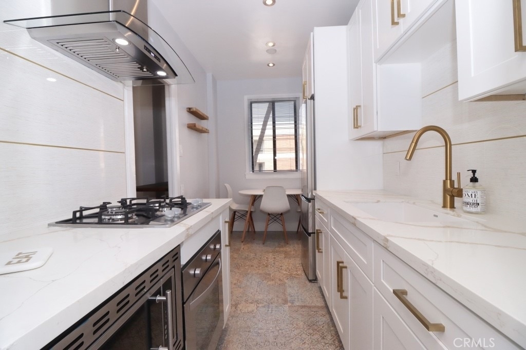 315 W 3rd - Photo 21
