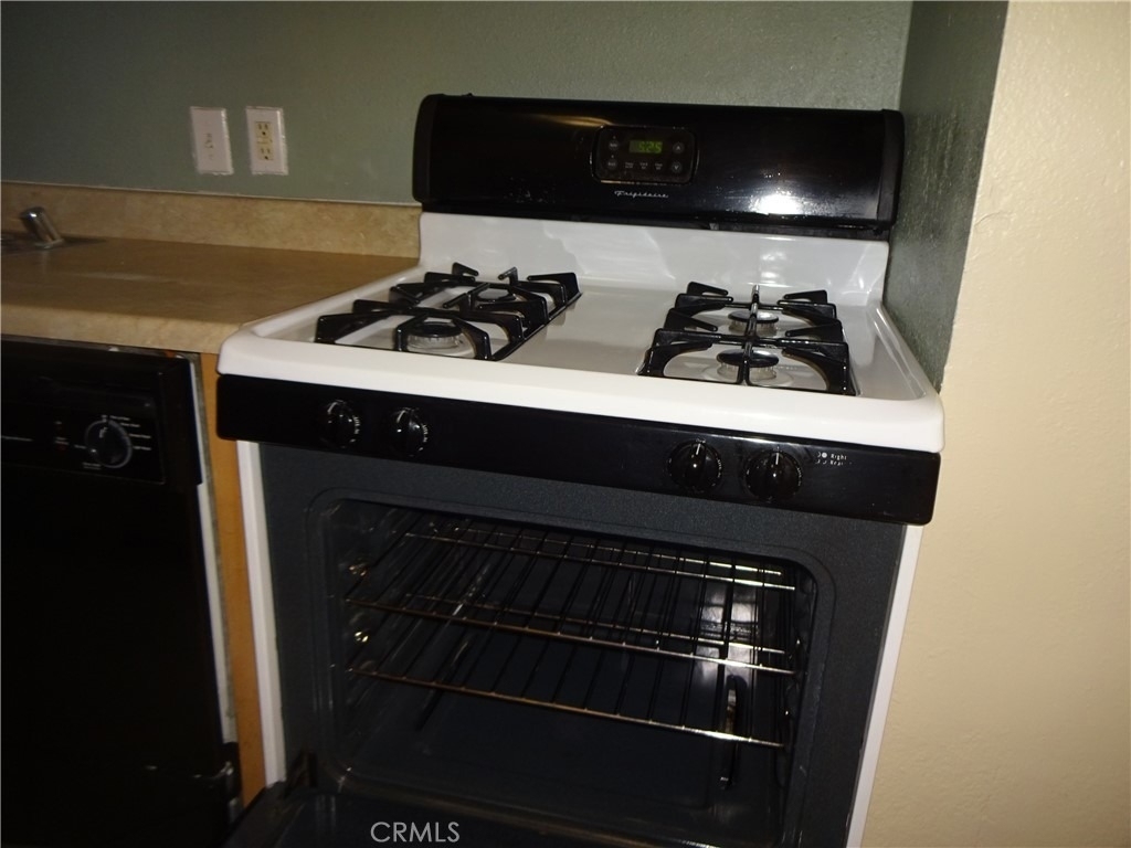 1220 Belmont Avenue - Photo 5