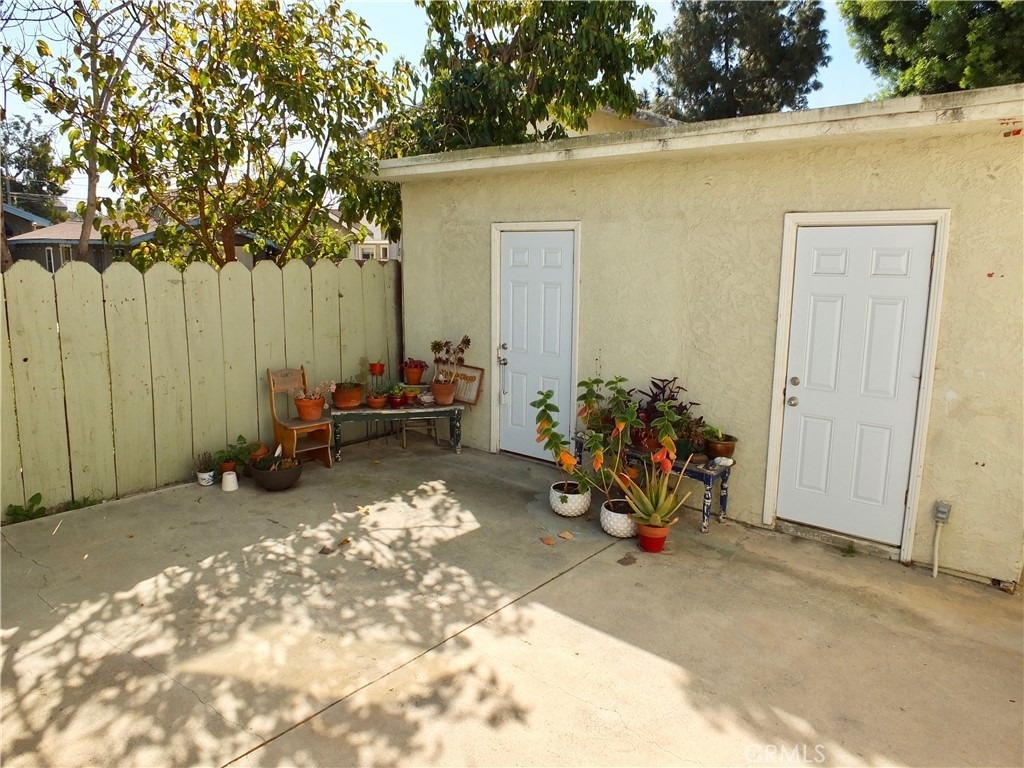 1220 Belmont Avenue - Photo 14