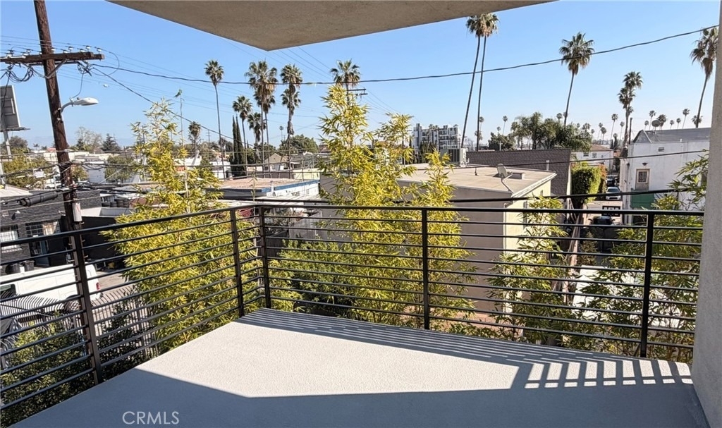 1418 S Cloverdale Avenue - Photo 24