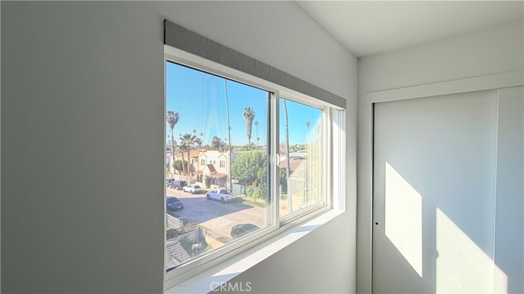 1418 S Cloverdale Avenue - Photo 1