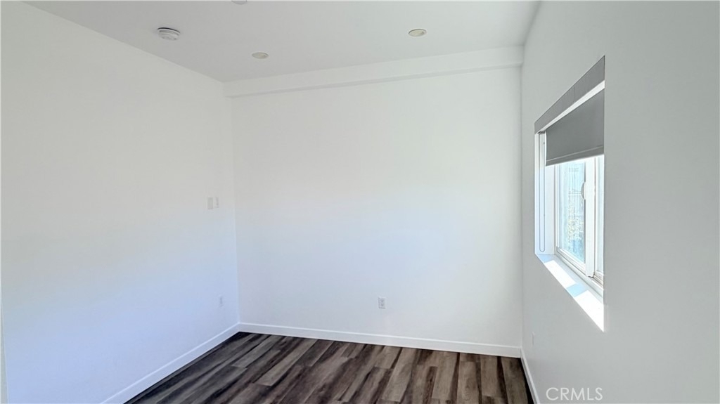 1418 S Cloverdale Avenue - Photo 13
