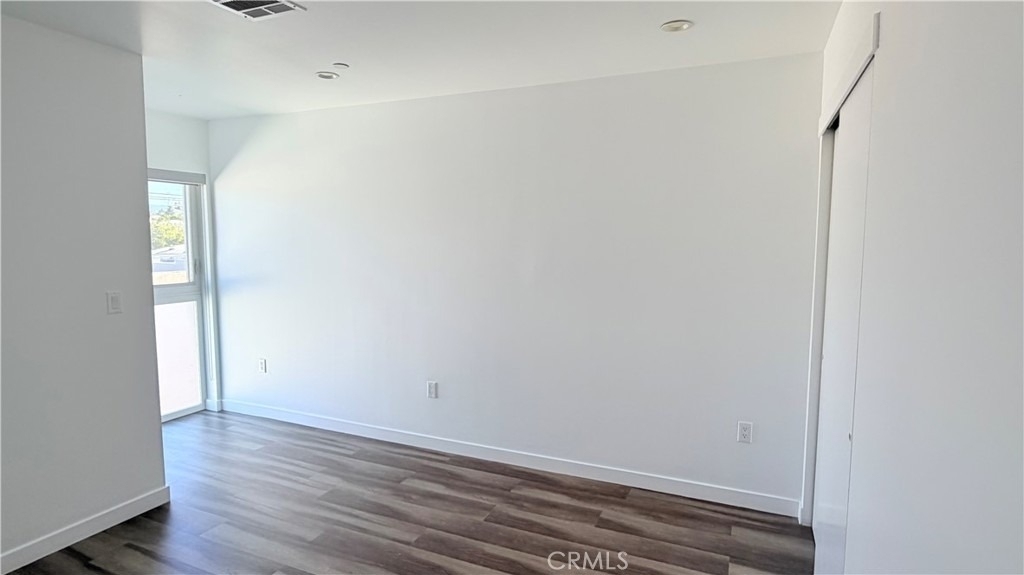 1418 S Cloverdale Avenue - Photo 6
