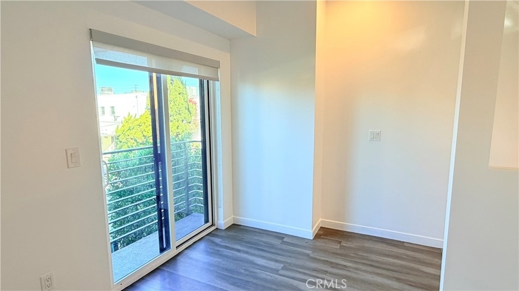 1418 S Cloverdale Avenue - Photo 19